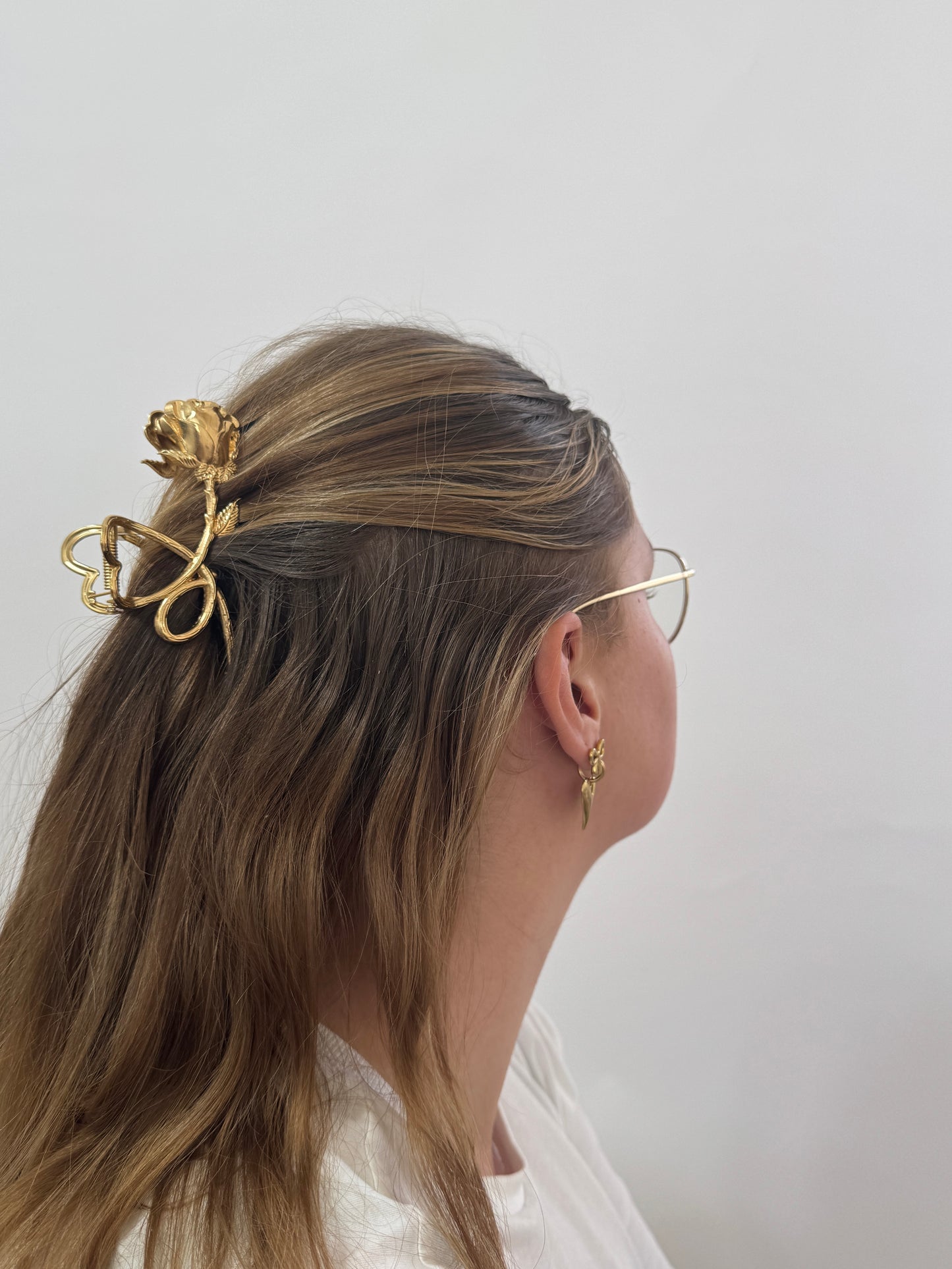ROSE CLIP